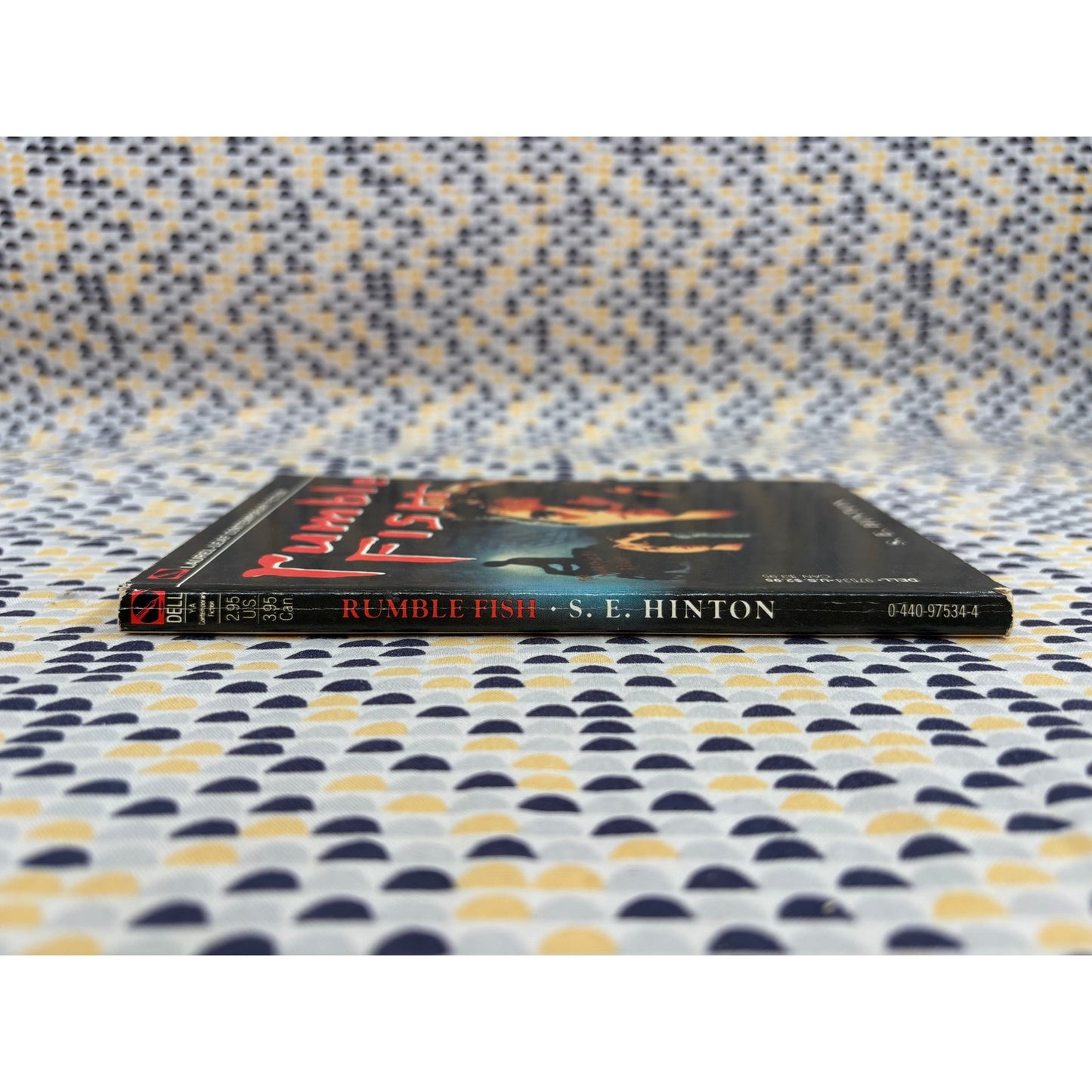 Rumble Fish - S.E. Hinton - Movie Tie-In Edition - Matt Dillon - Vintage Paperback Book - Dell Edition