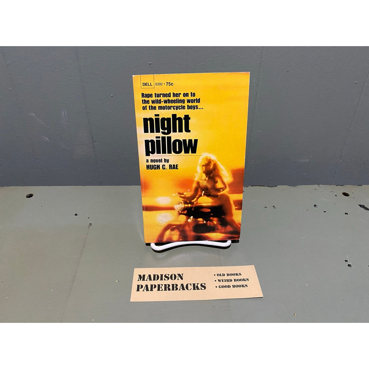 Night Pillow - Hugh C. Rae - Dell - Sleaze - Paperback