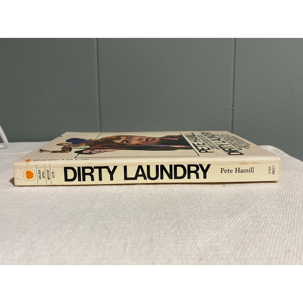 Dirty Laundry - Pete Hamill - Golden Apple Mystery - Paperback