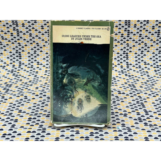 20,000 Leagues Under the Sea - Jules Verne - Signet Classics Edition