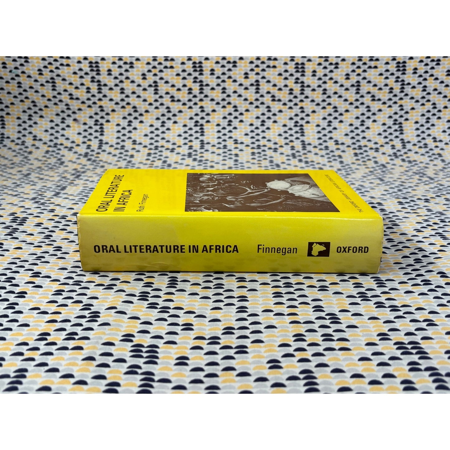 Oral Literature in Africa - Ruth Finnegan - Oxford Library of African Literature - Hardcover