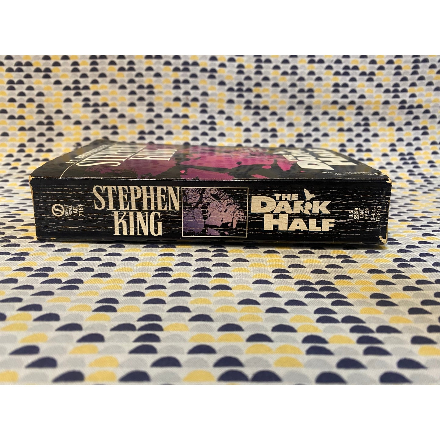 The Dark Half - Stephen King - Vintage Paperback Book - Signet Books