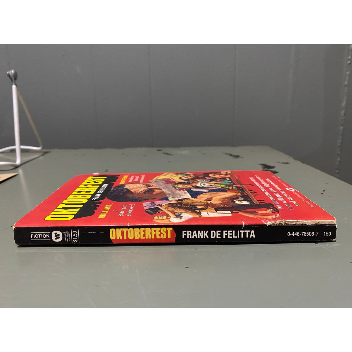 Oktoberfest - Frank De Felitta - Warner Paperback Library - Paperback