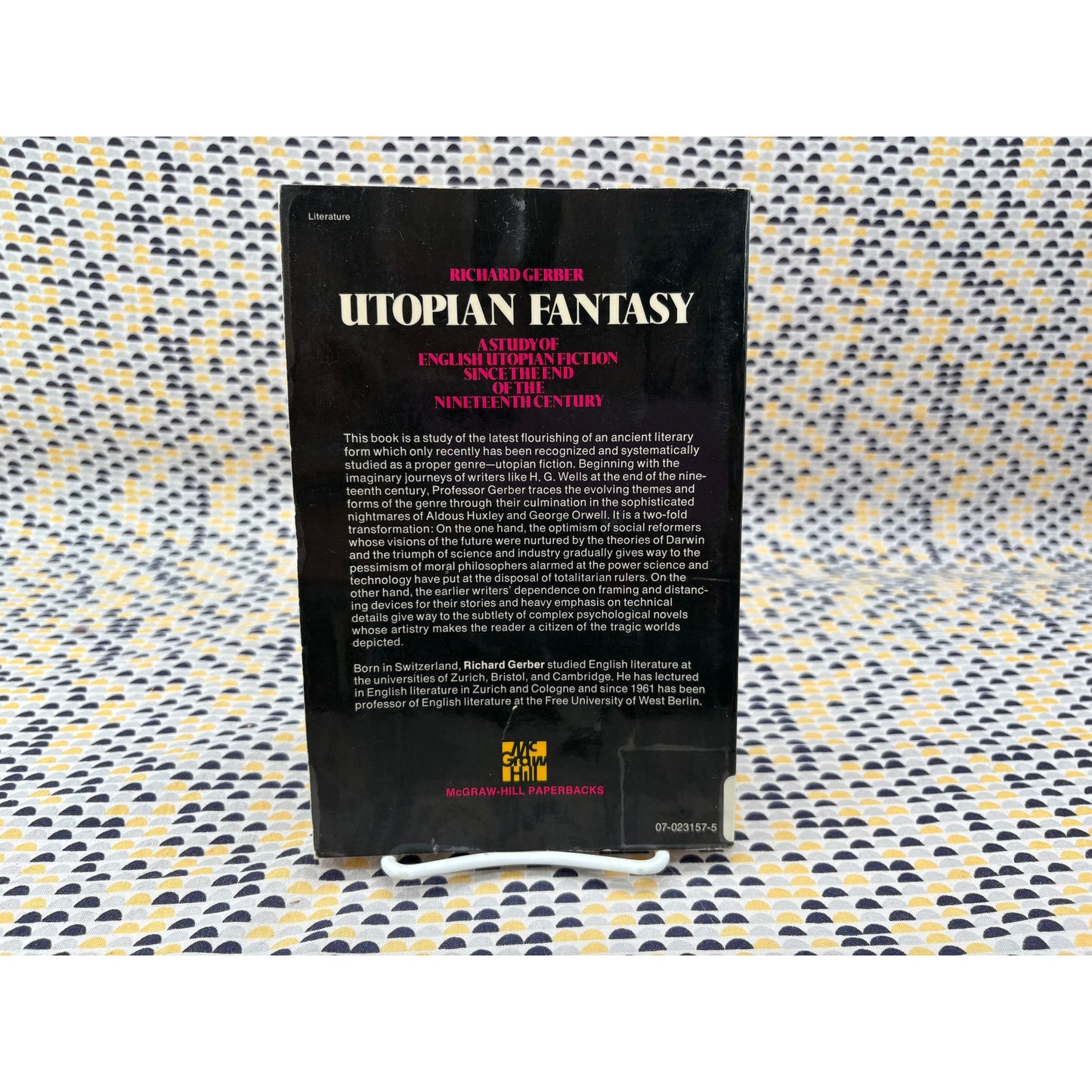 Utopian Fantasy - Richard Gerber - McGraw Hill - Ex Library Edition