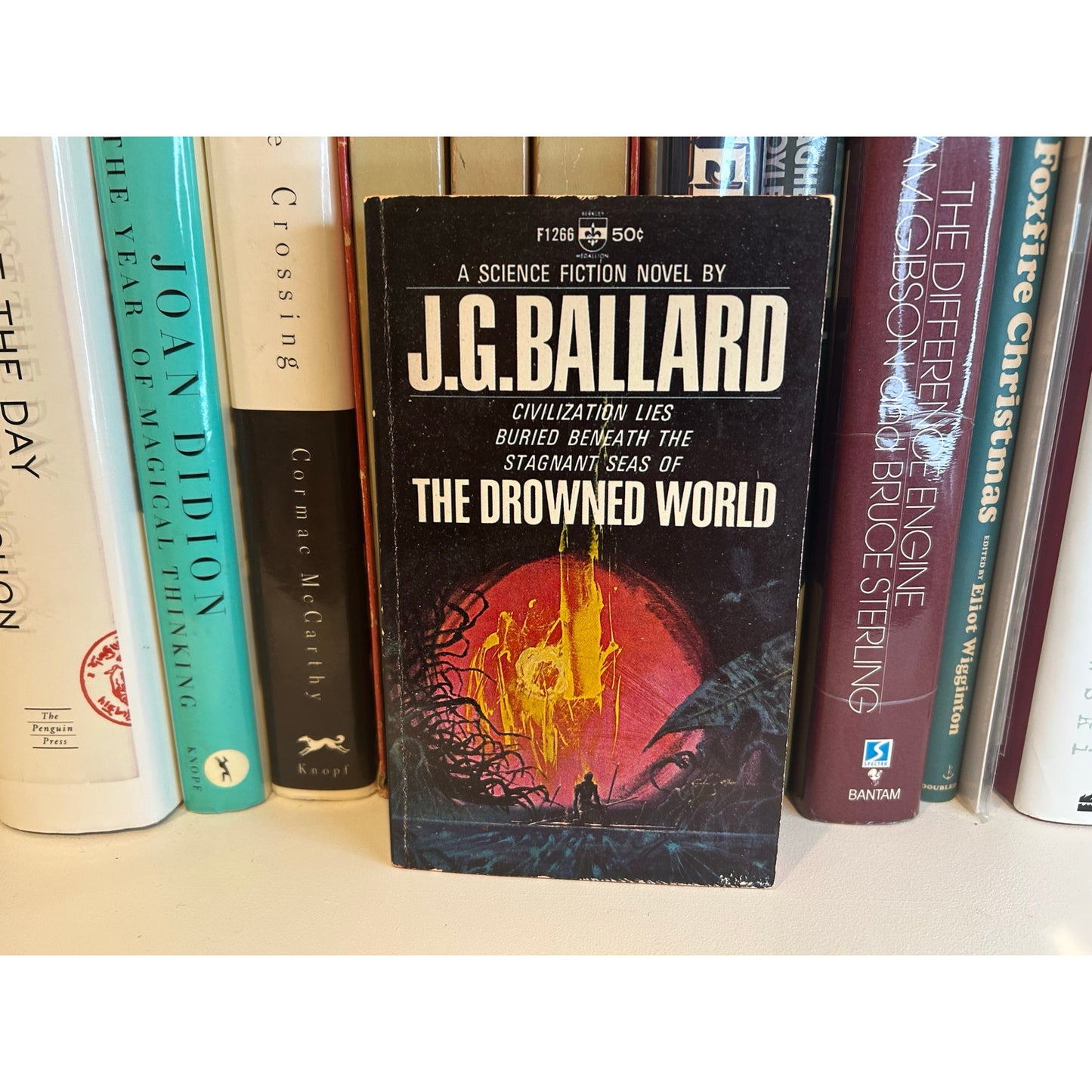 The Drowned World - J.G. Ballard - Vintage Paperback Book - 50 cent Berkley Edition