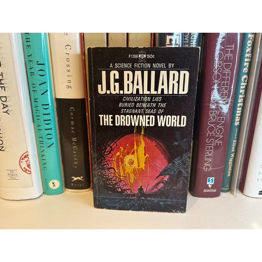 The Drowned World - J.G. Ballard - Vintage Paperback Book - 50 cent Berkley Edition