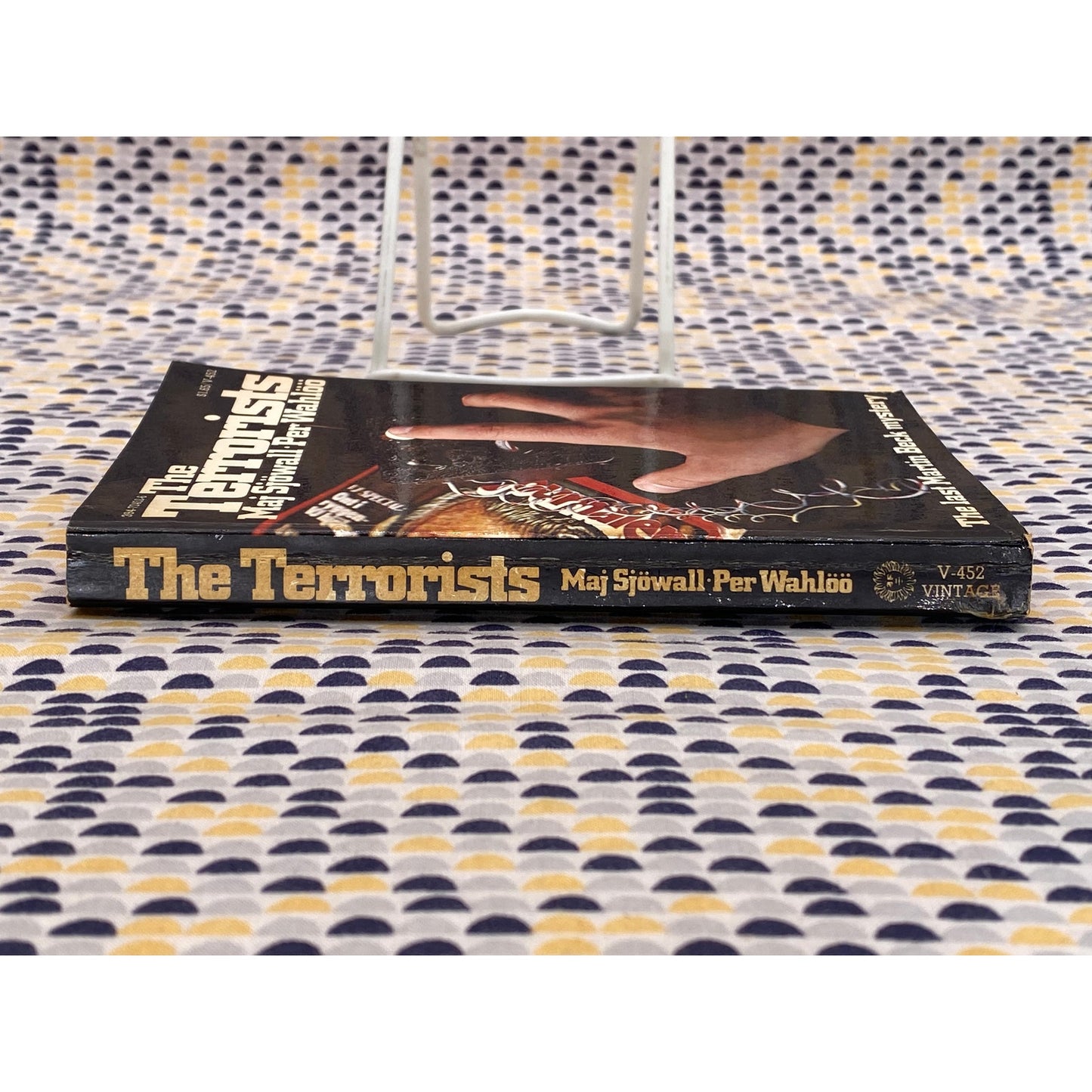 The Terrorists - Maj Sjowall and Per Wahloo - Martin Beck Mystery - Vintage Paperback Book