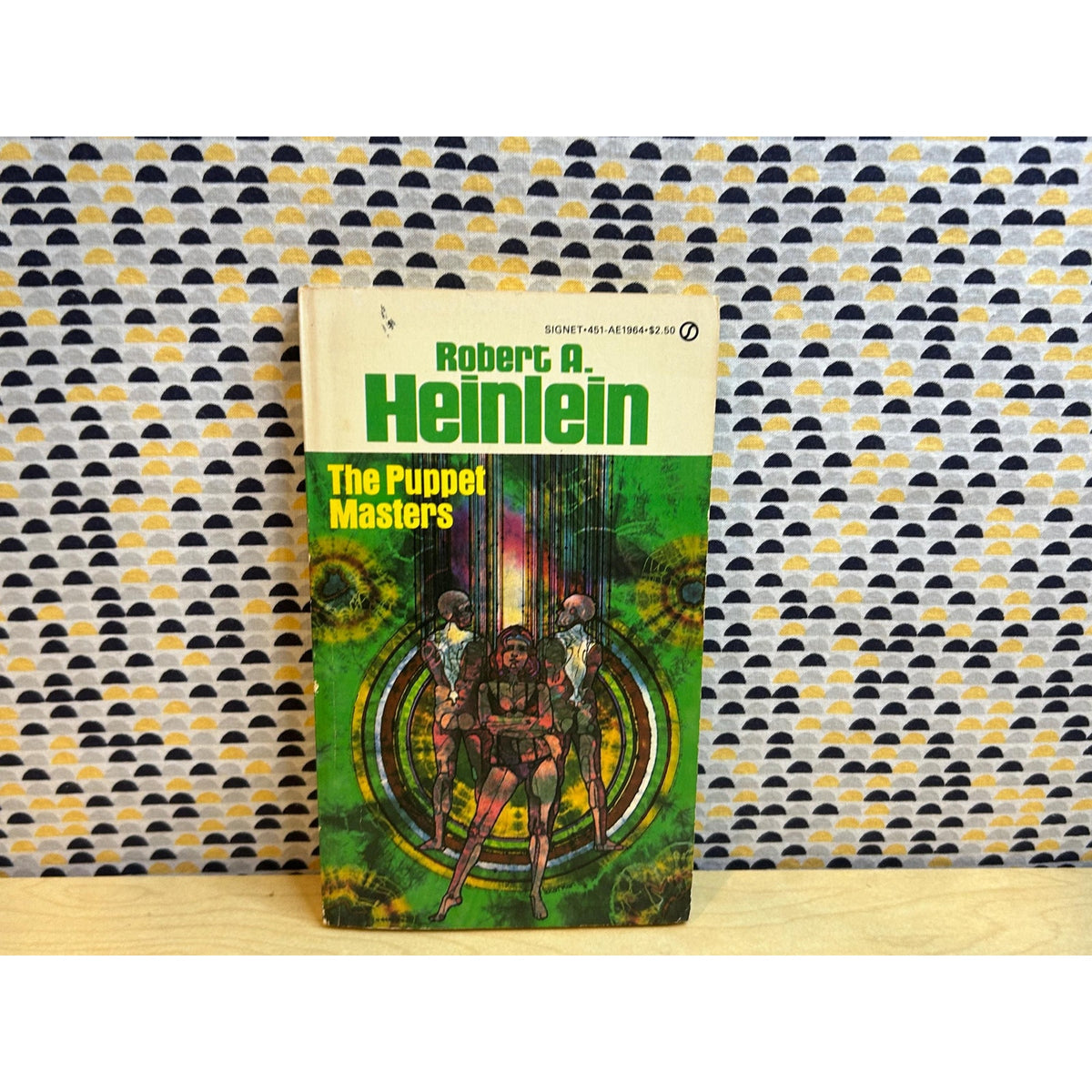 The Puppet Masters - Robert A. Heinlein - Vintage Paperback - Signet Books