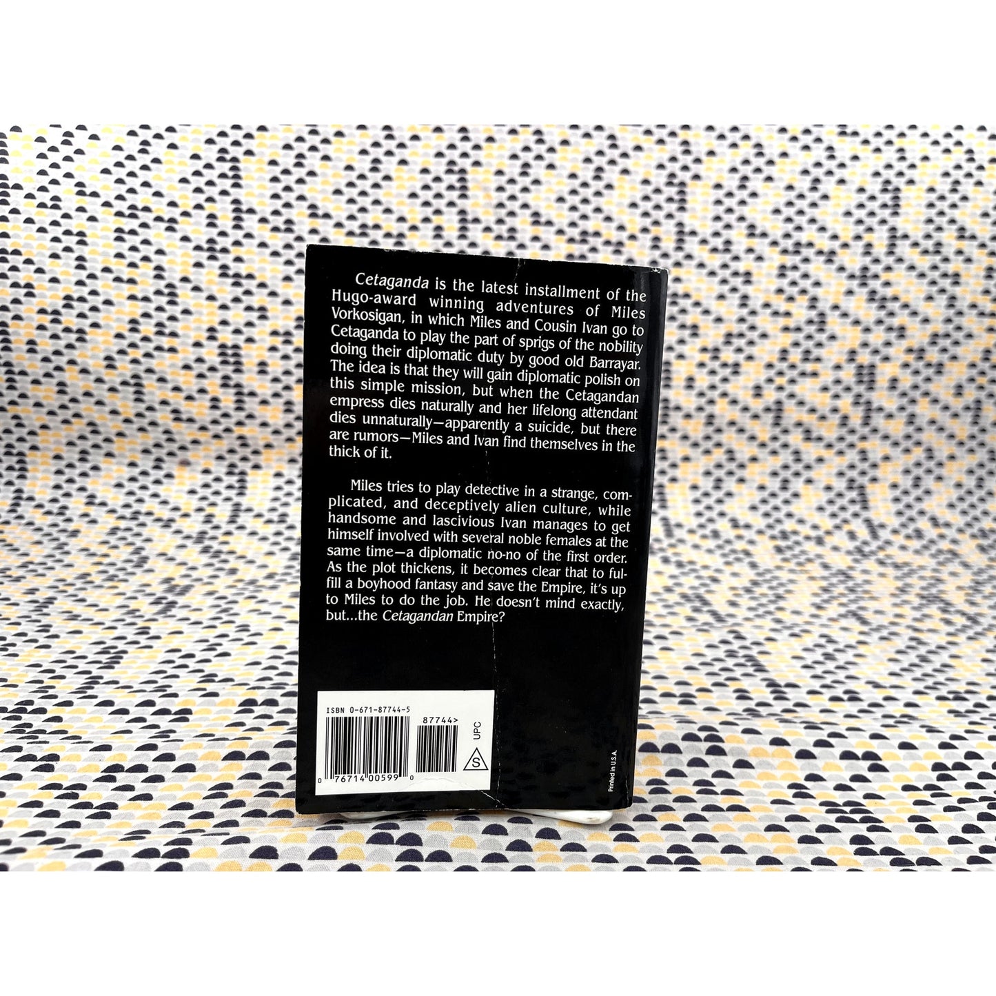 Cetaganda - A Vorkosigan Adventure - Lois McMaster Bujold - Baen Books - Paperback