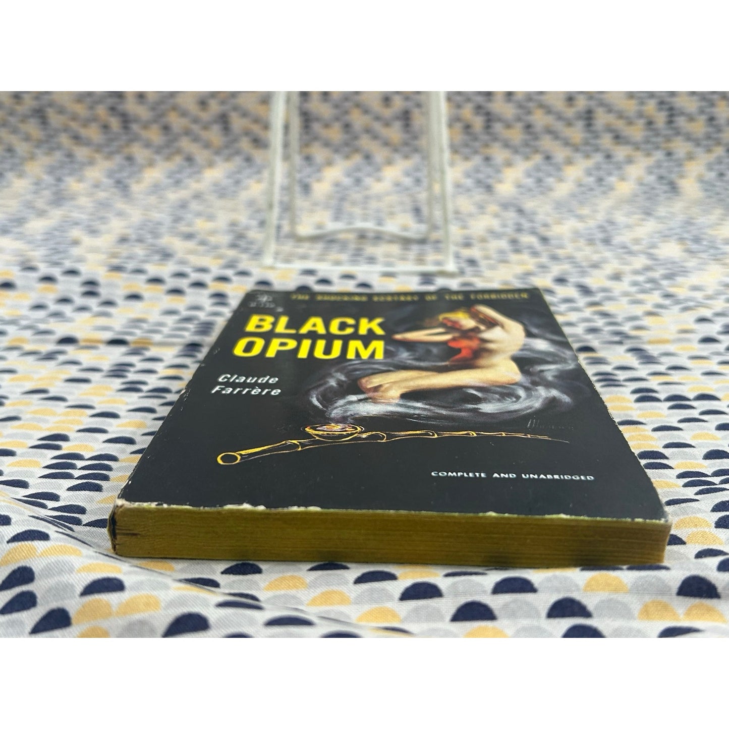 Black Opium (Fumée d'opium) -Claude Farrére - - Vintage Paperbacks