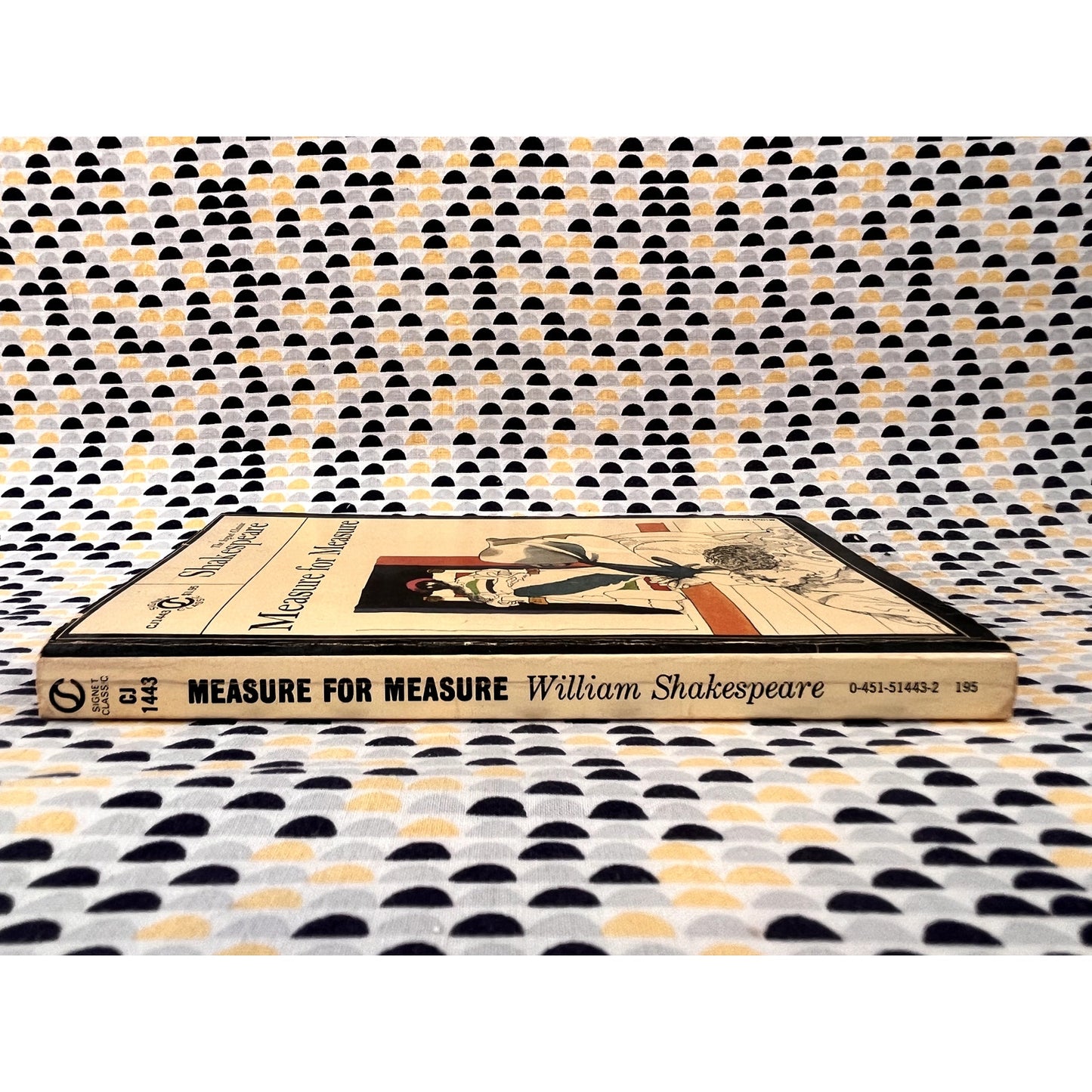 Measure for Measure - William Shakespeare - Vintage Paperback - Milton Glaser Cover Art - Signet Classics Edition