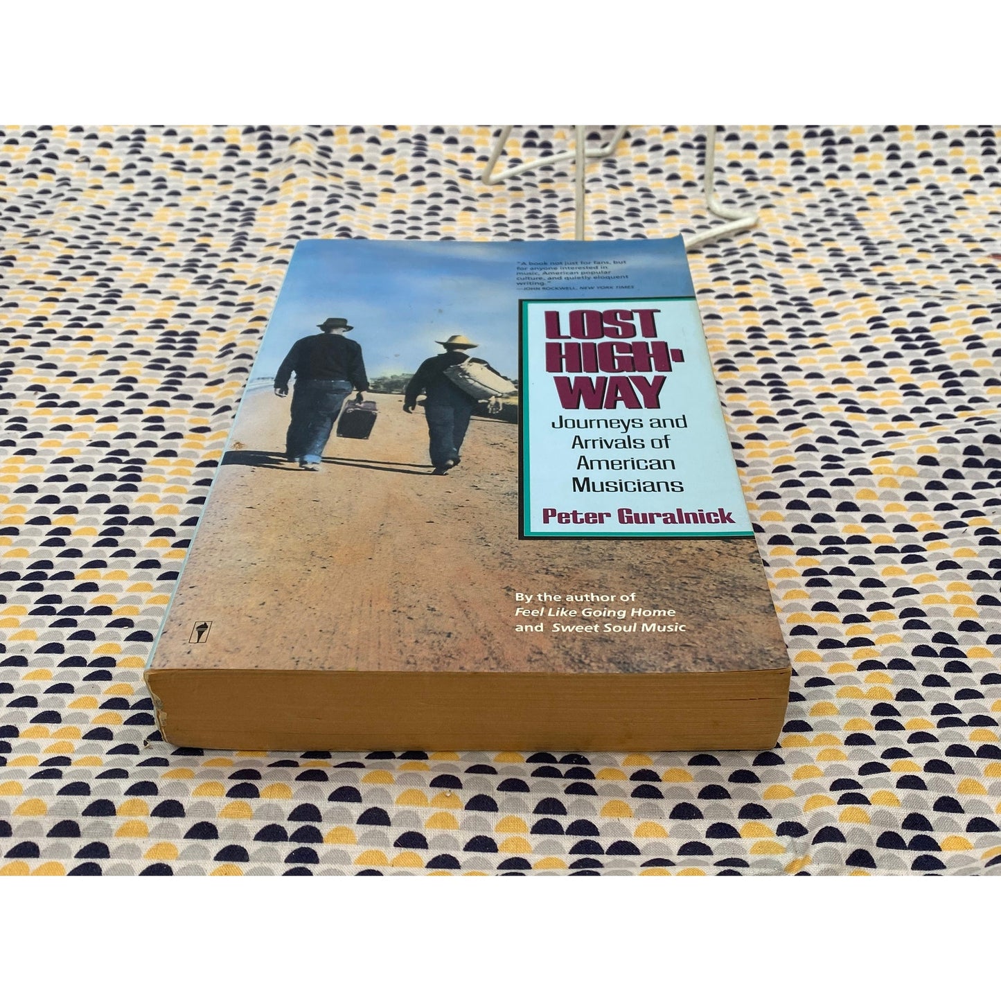 Lost Highway - Peter Guralnick - Journeys and Arrivals of American Musicians - Vintage Paperback Book - Harper and Row