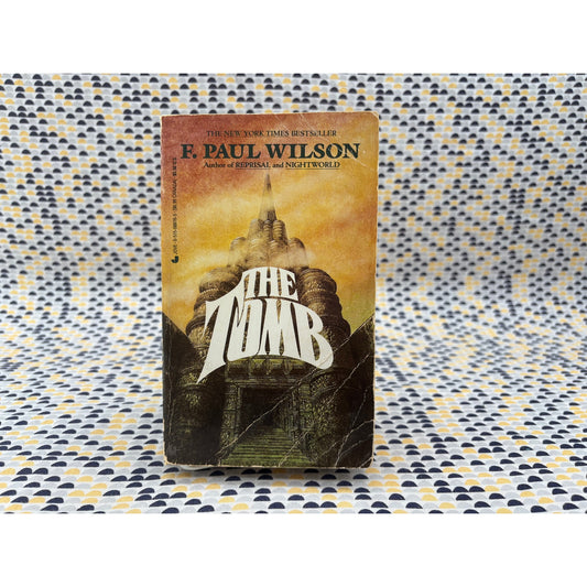 The Tomb - F. Paul Wilson - Jove - Paperback