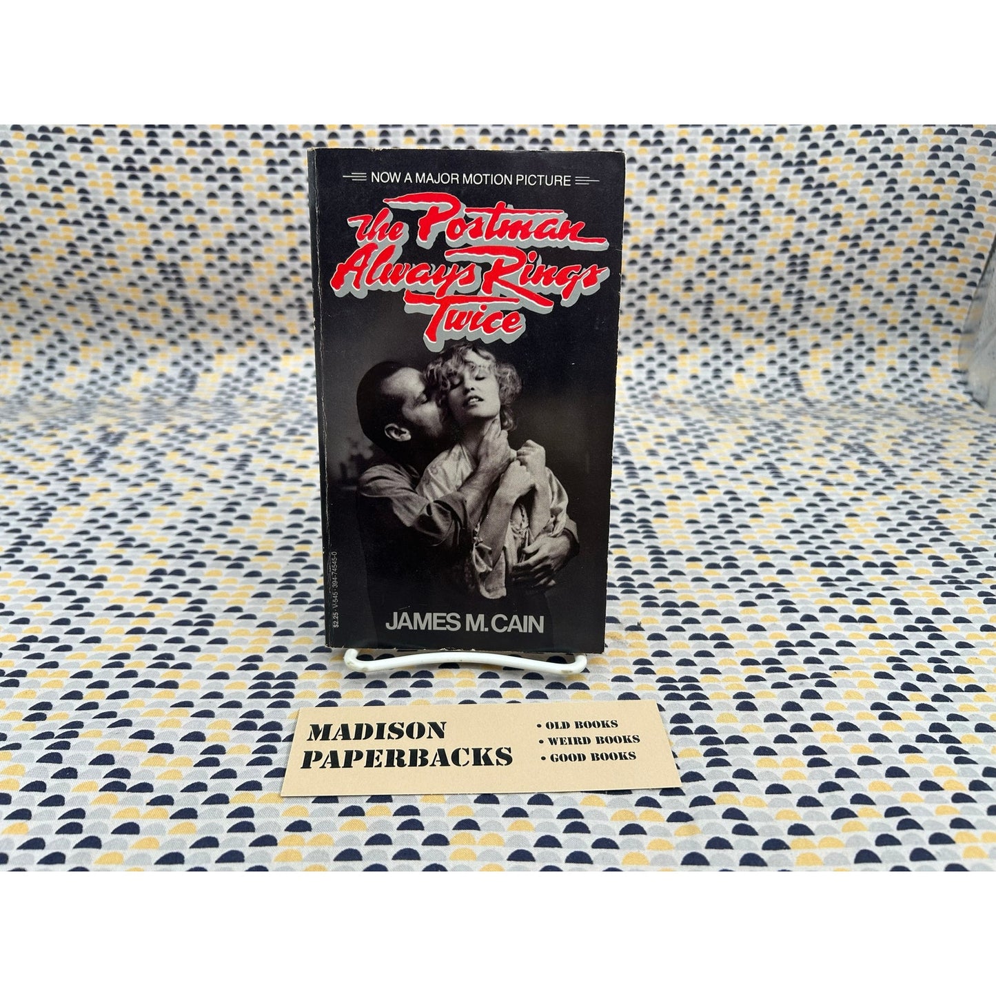 The Postman Always Rings Twice - James M. Cain - Paperback - Movie Tie IN