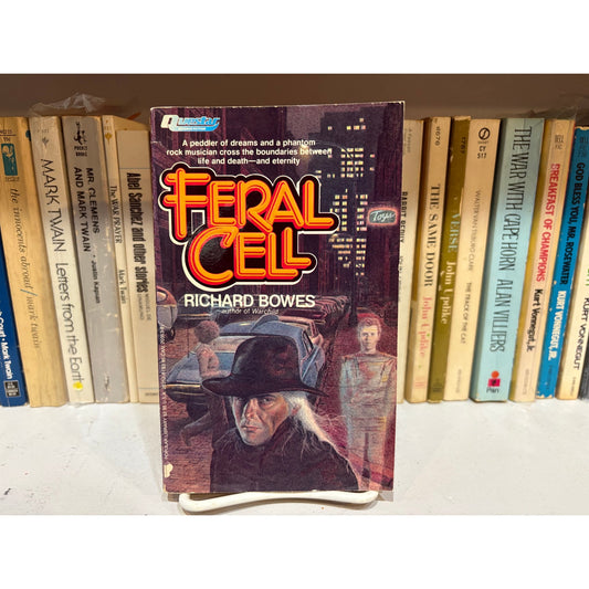 Feral Cell - Richard Bowes - Questar - Paperback