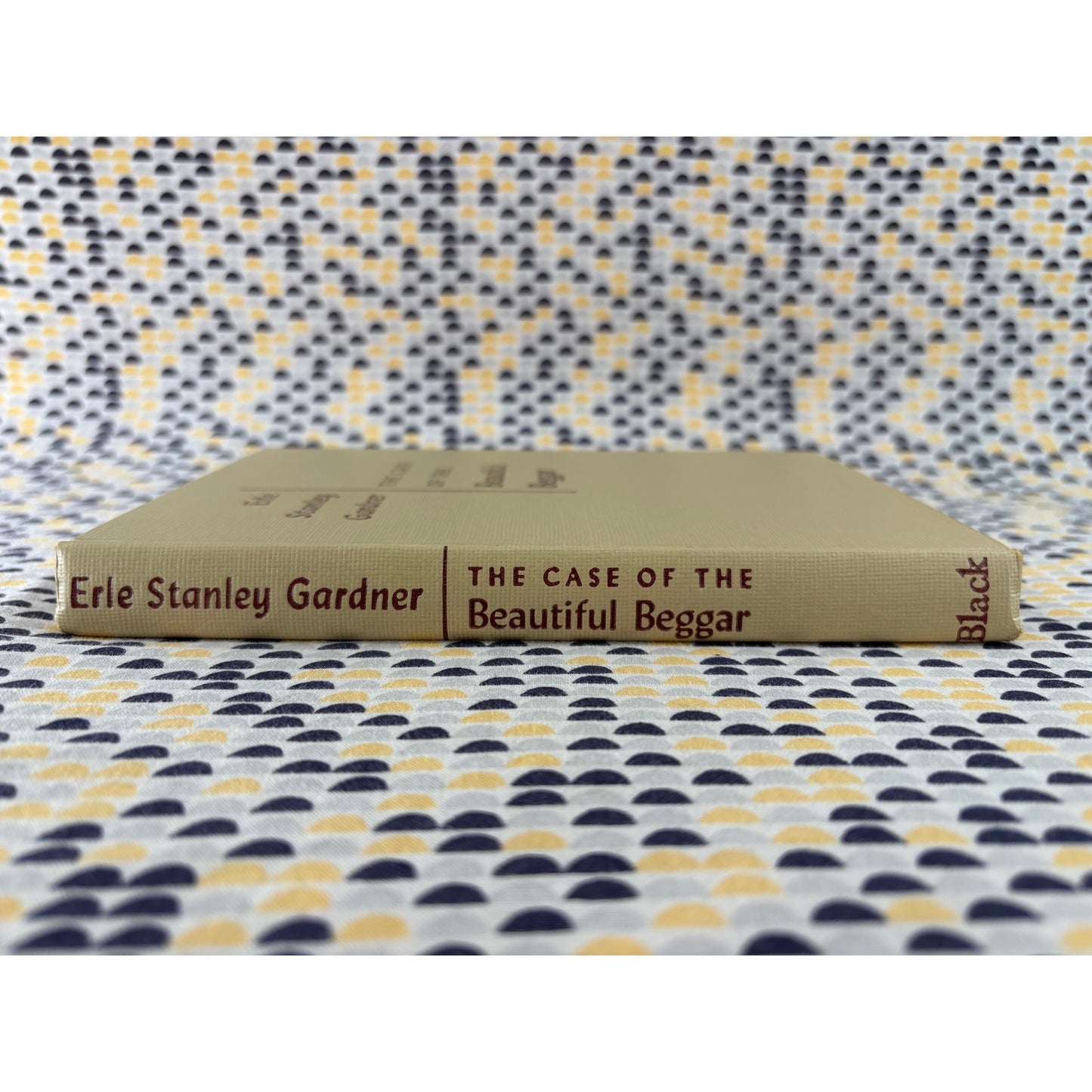 The Case Of The Beautiful Beggar - Erle Stanley Gardner - William Morrow - Hardcover