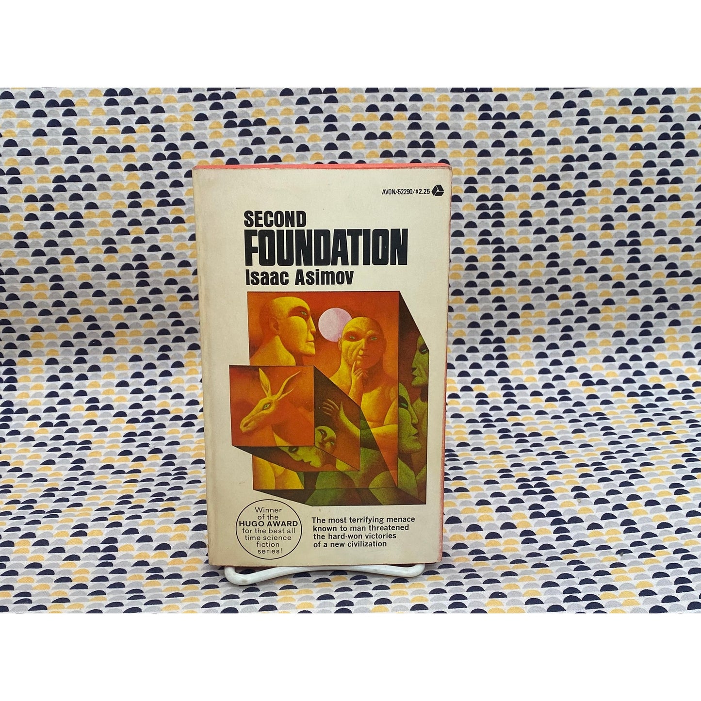 Second Foundation - Isaac Asimov - Vintage Paperback - 60 cent Avon Edition