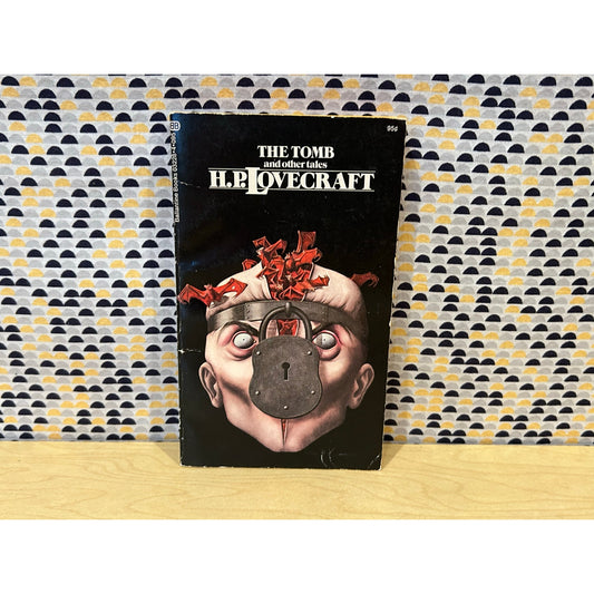 H.P. Lovecraft - The Tomb and Other Tales - Ballantine  - John Holmes Cover Art