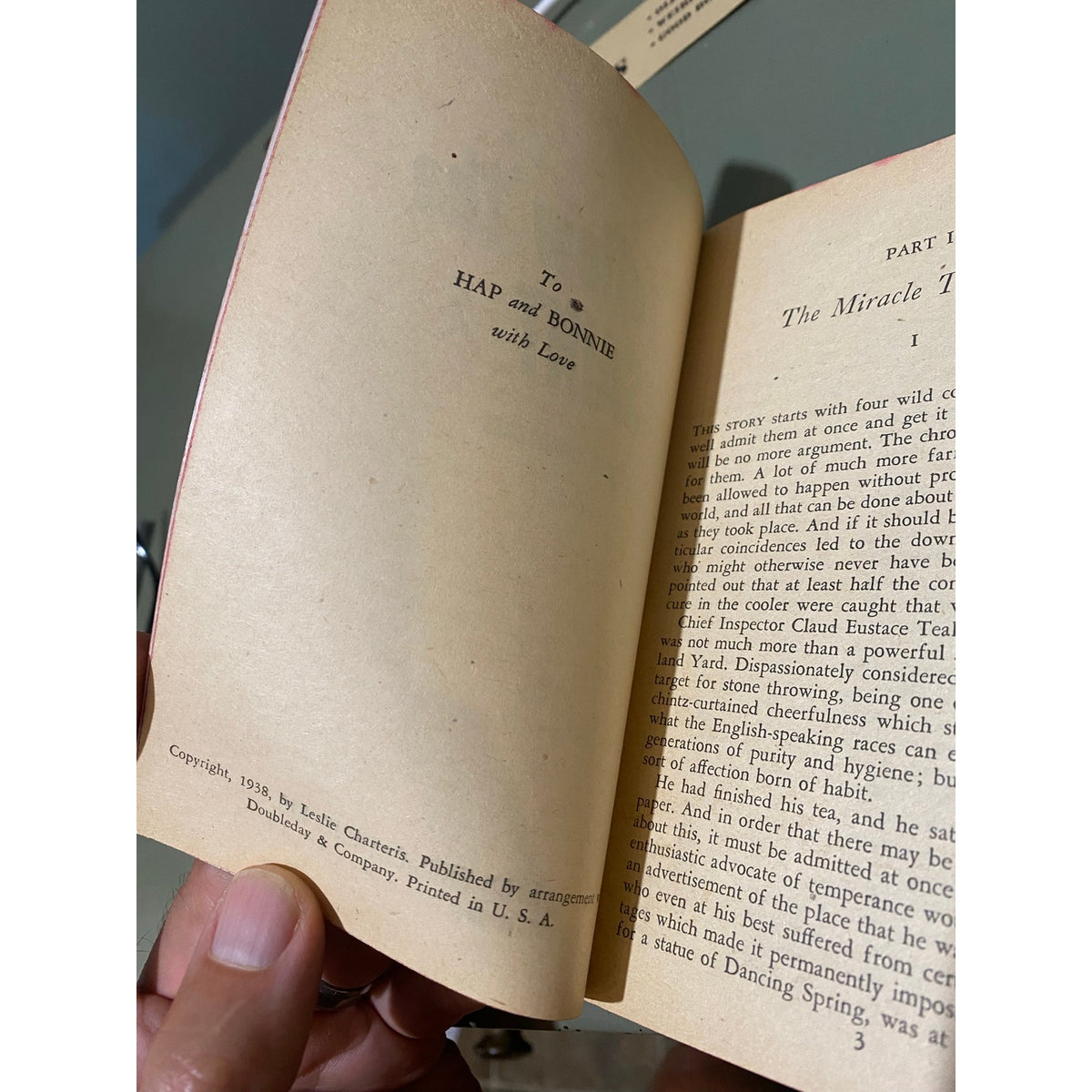 Follow the Saint - Leslie Charteris - Avon 553 - Vintage Paperbacks