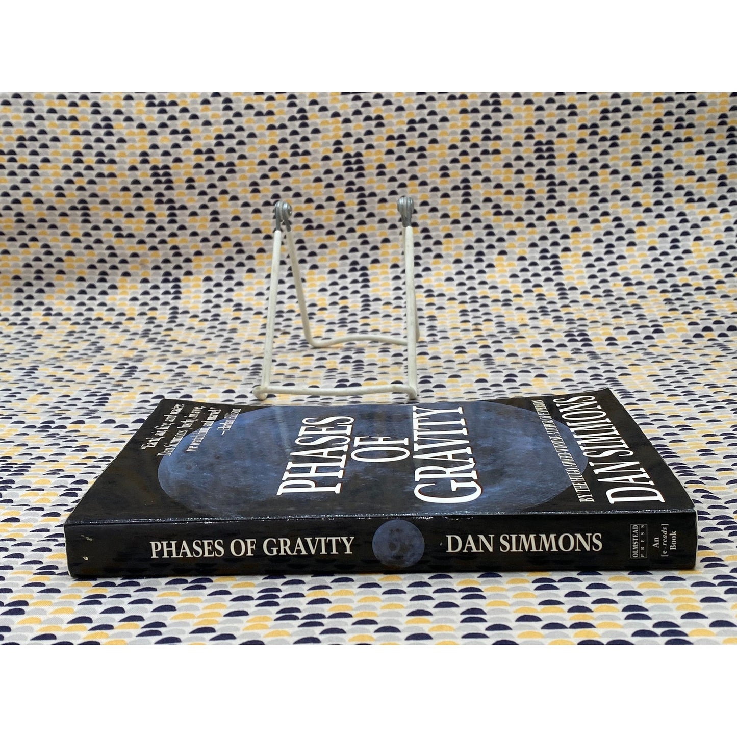 Phases Of Gravity - Dan Simmons - Vintage Paperback Book - Olmstead Press Edition