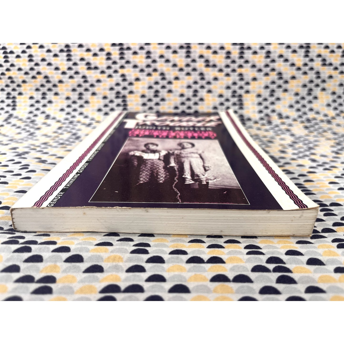 Gender Trouble: Feminism and the Subversion of Identity - Judith Butler - Routledge Books - Paperback