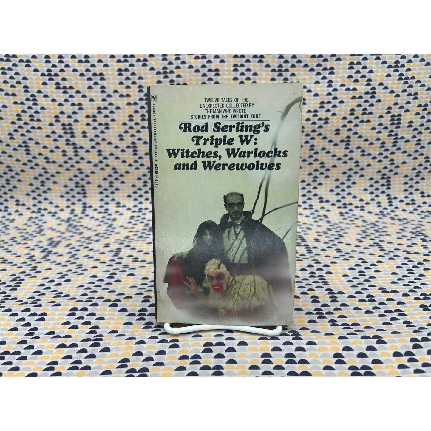 Rod Serling's Triple W - Witches, Warlocks & Werewolves - Vintage Paperback Book - Bantam Edition