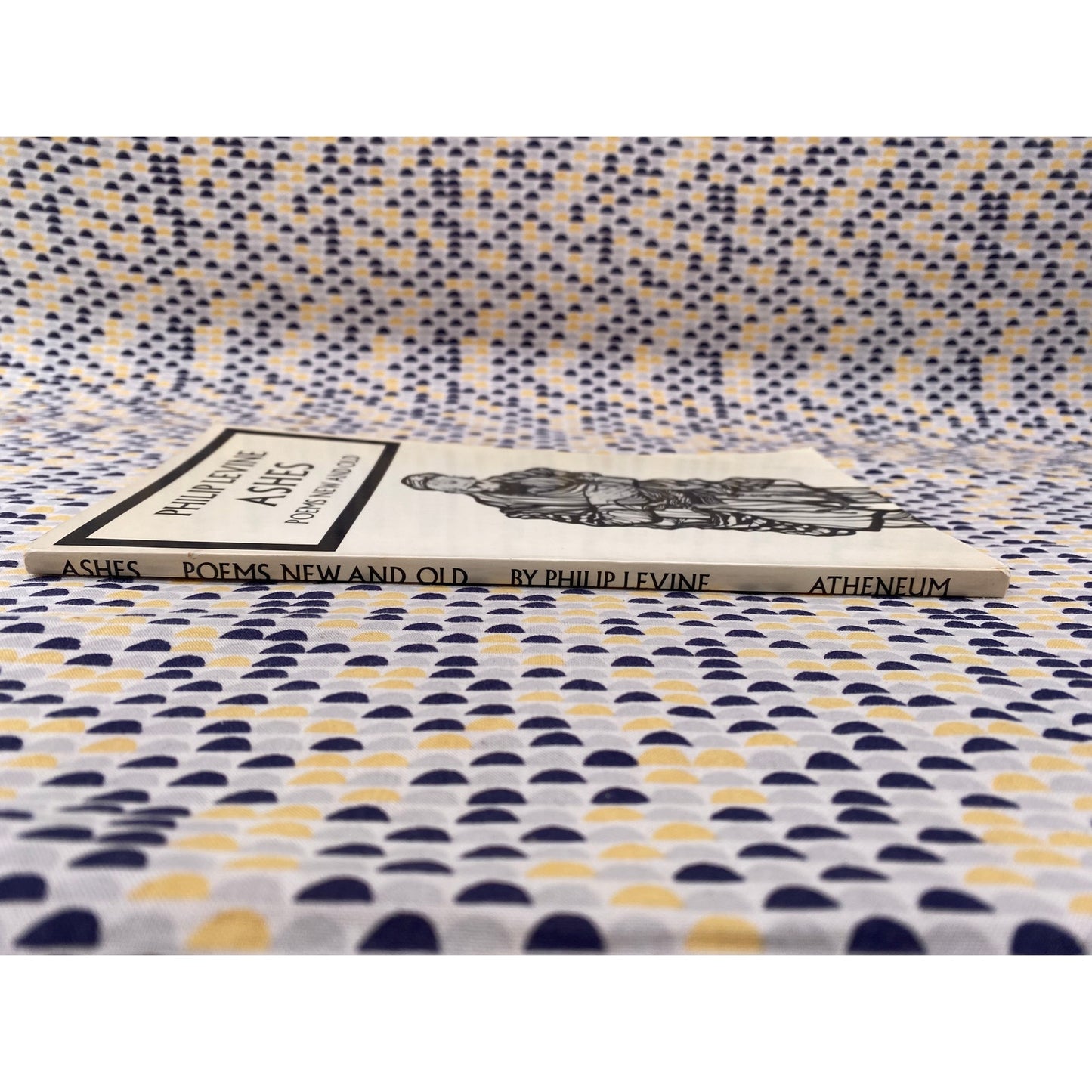 Ashes - Philip Levine - Atheneum - Paperback