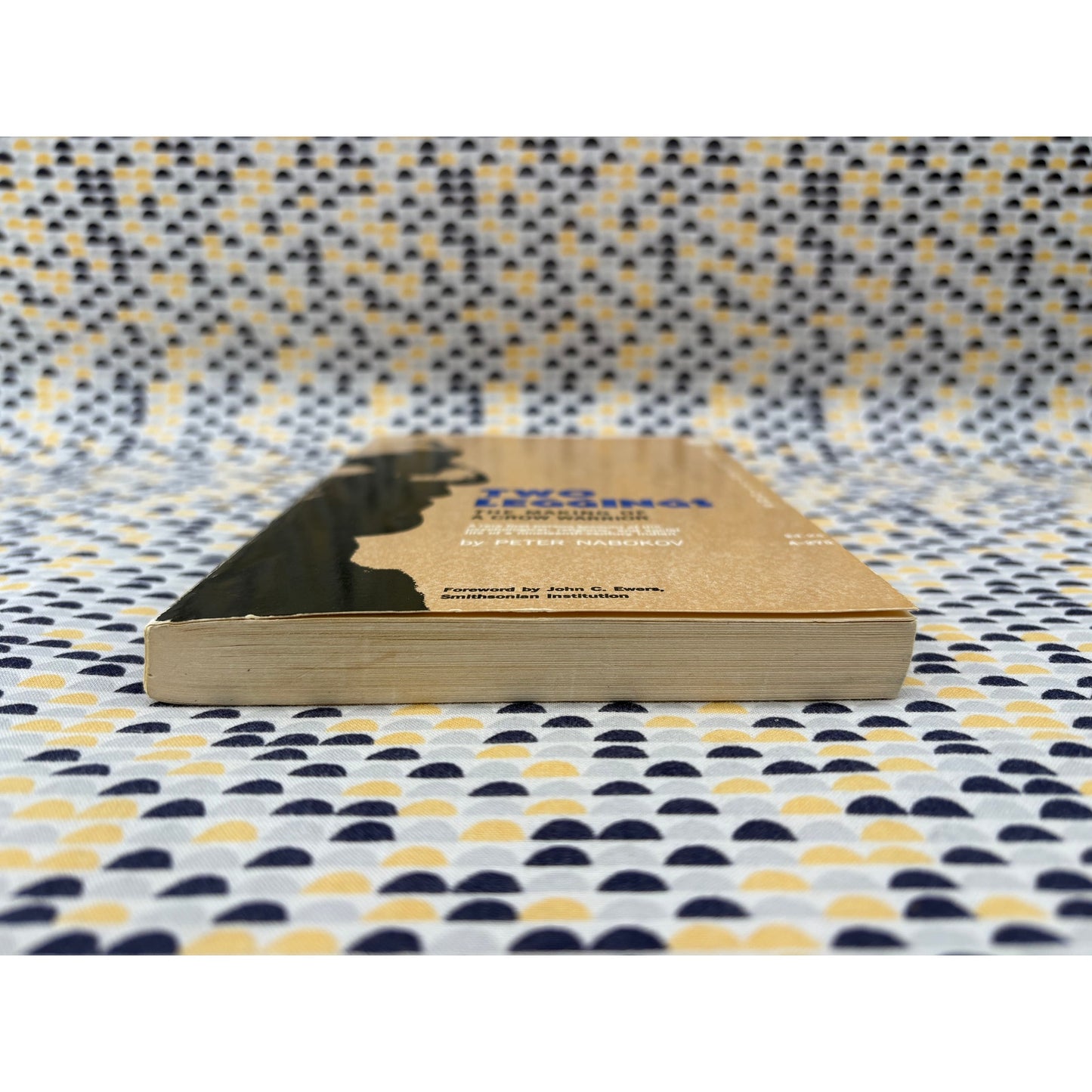 Two Leggings - Peter Nabokov - Apollo - Paperback