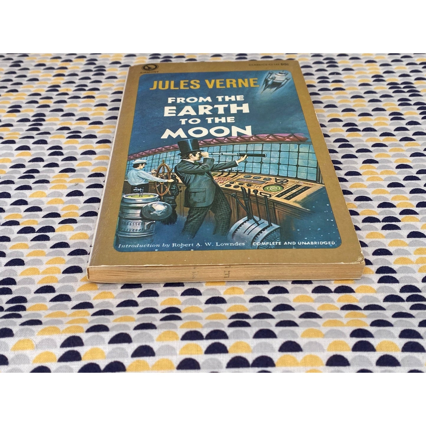 From the Earth to the Moon - Jules Verne - Vintage Paperback Book - Airmont