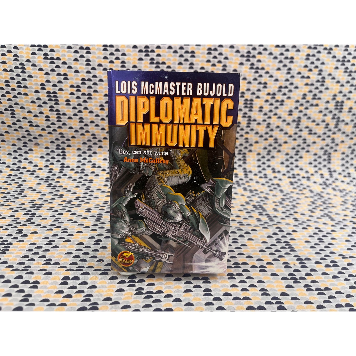 Diplomatic Immunity - Lois McMaster Bujold - Baen Books - Paperback