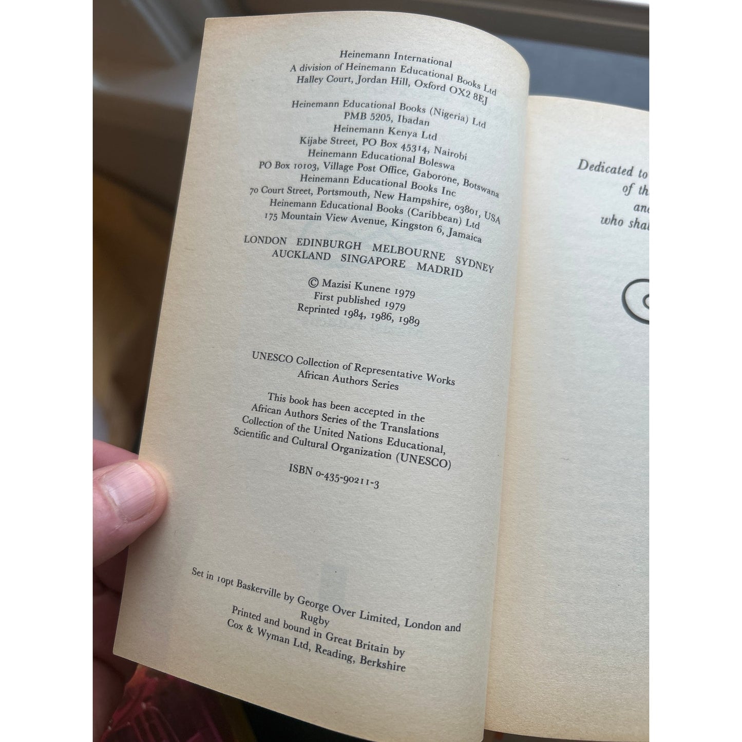 Emperor Shaka the Great - Mazisi Kunene - Heinemann African Writers Series #211