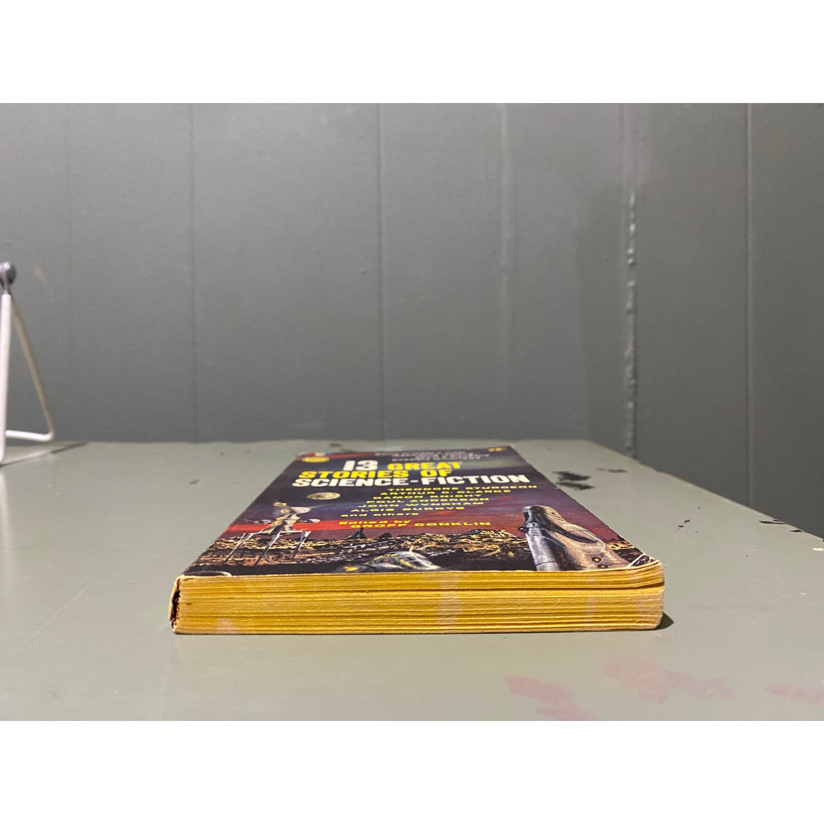 13 Great Stories of Science-Fiction - ed. Groff Conlkin - Gold Medal - Richard Powers cover - Paperback