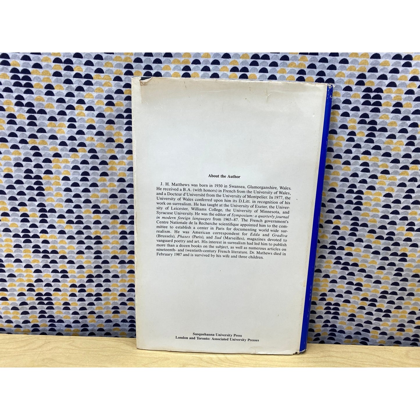The Surrealist Mind - J.H. Matthews - Vintage Hardcover Book - Susquehanna University Press