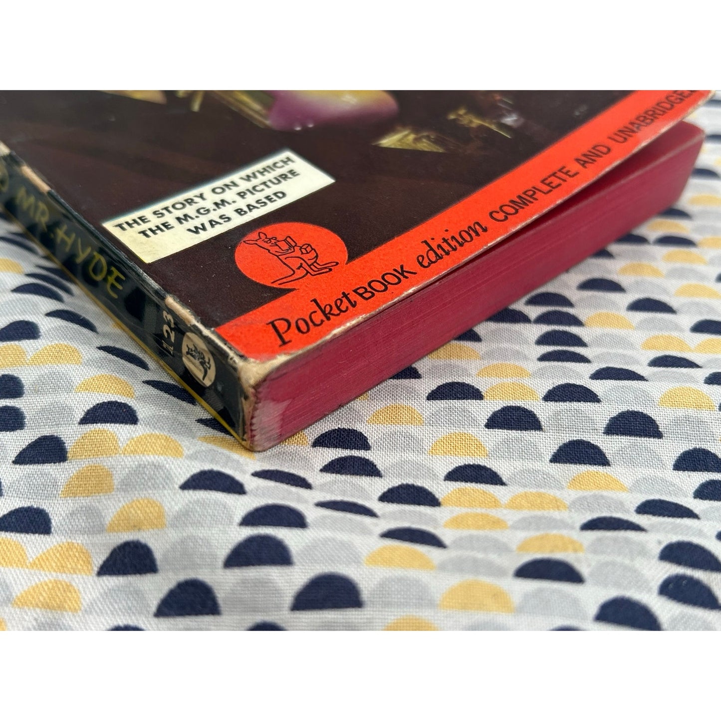 Dr. Jekyll and Mr. Hyde and other stories - Robert Louis Stevenson - Pocket Books 123 - Vintage Paperbacks