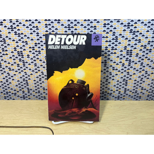 Detour - Helen Nielsen - Black Lizard Crime - Paperback