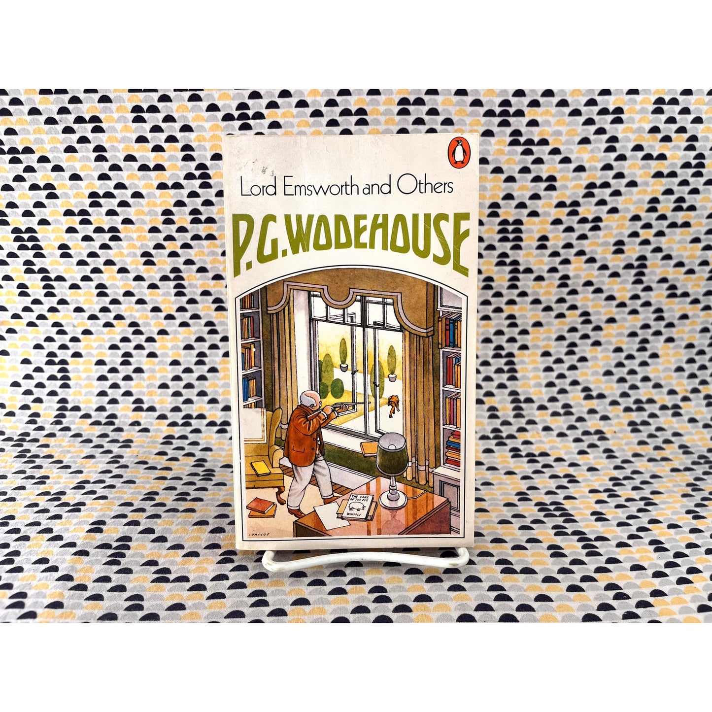 Lord Emsworth and Others - P. G. Wodehouse - Penguin Mystery - Paperback