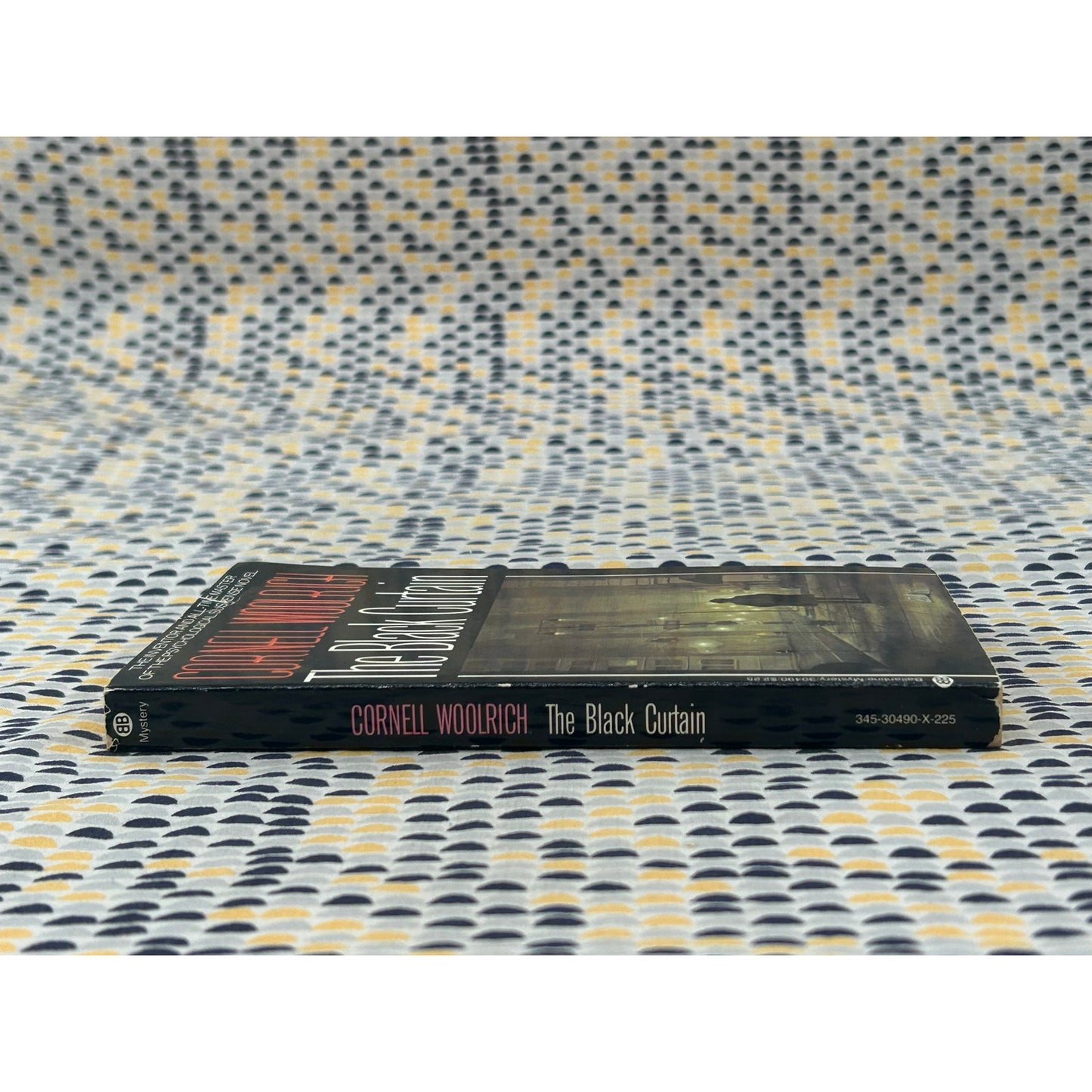 The Black Curtain - Cornell Woolrich - Ballantine Mystery - Paperback
