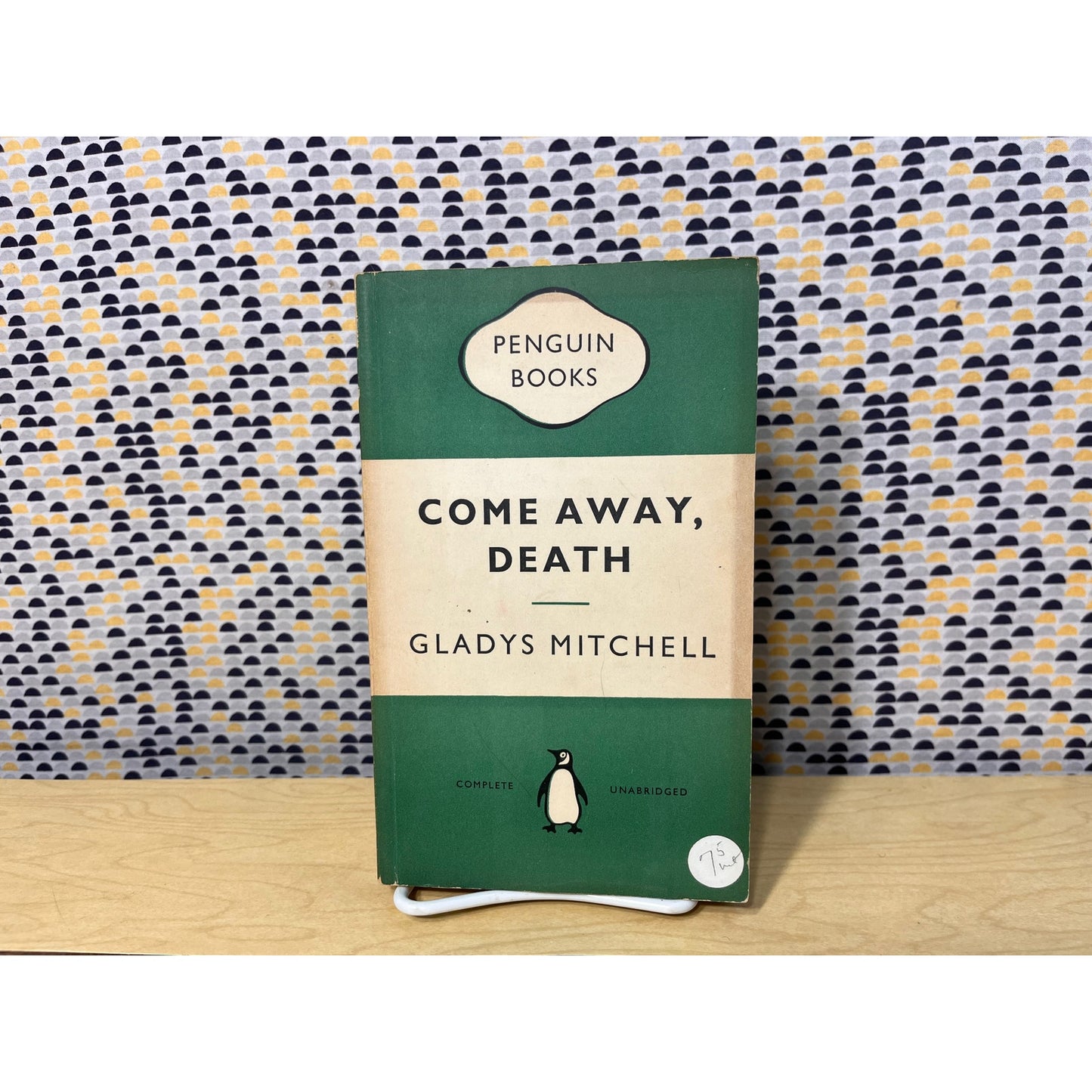 Come Away, Death - Gladys Mitchell - Penguin Books - Paperback