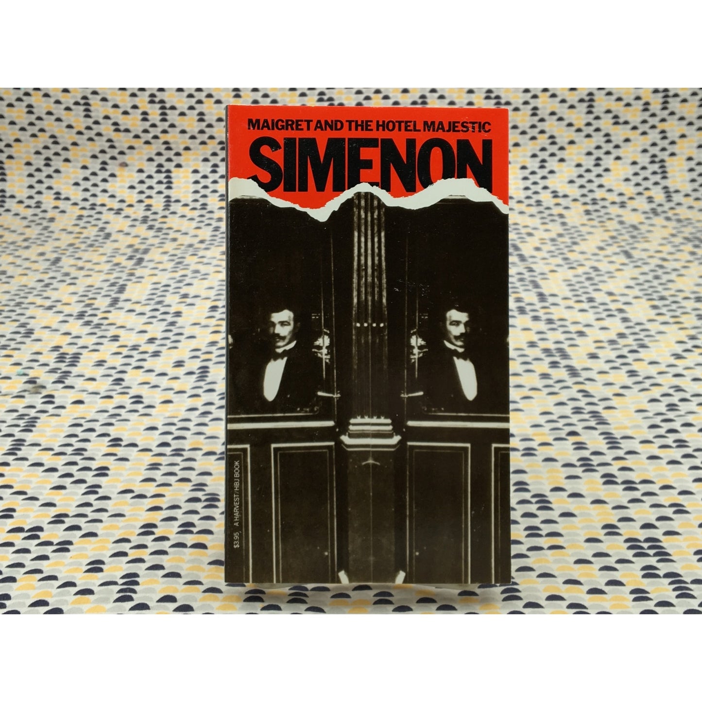 Maigret and the Hotel Majestic - Simenon - Harvest/HBJ - Paperback