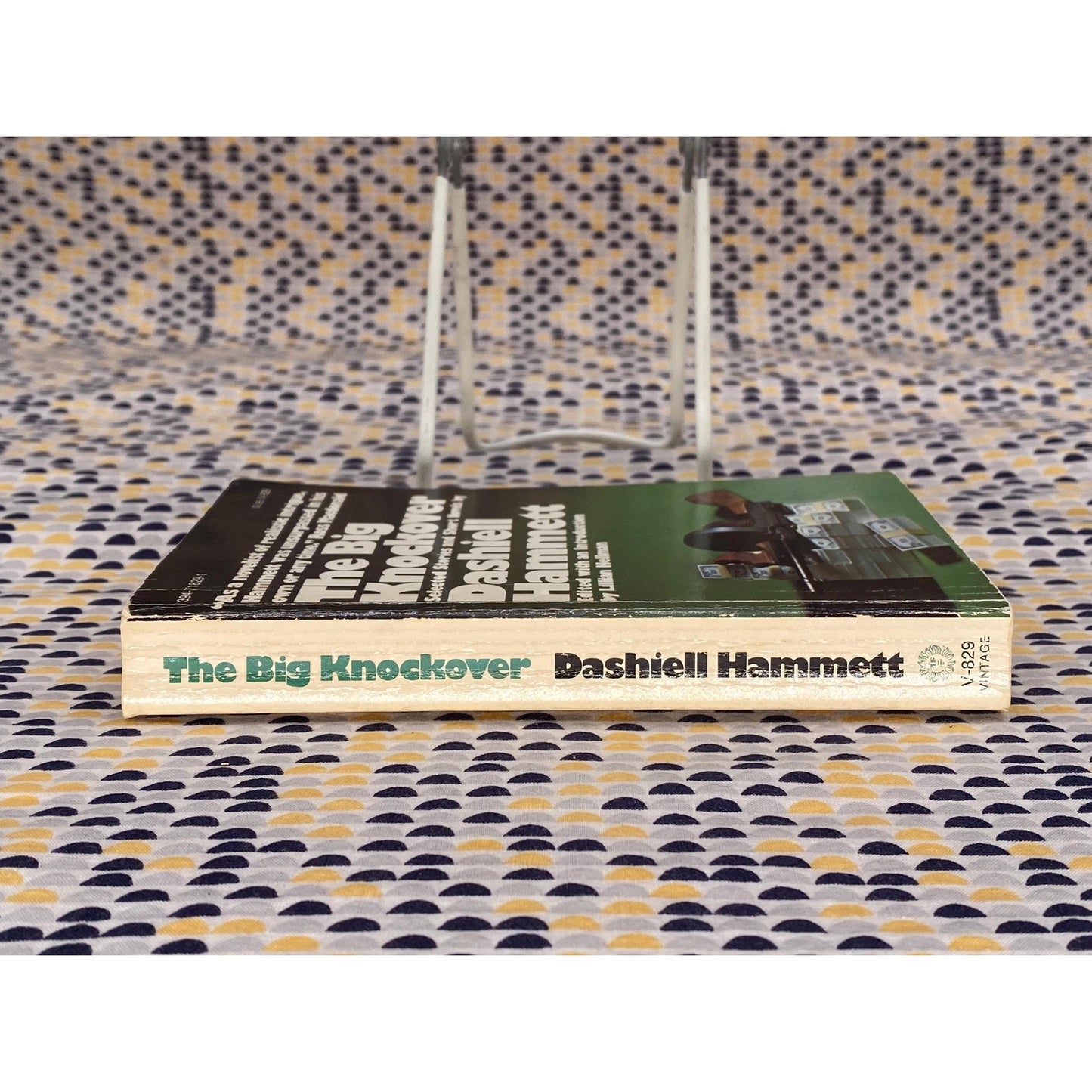 The Big Knockover - Selected Stories and Short Novels - Dashiell Hammett - Vintage Paperback Book