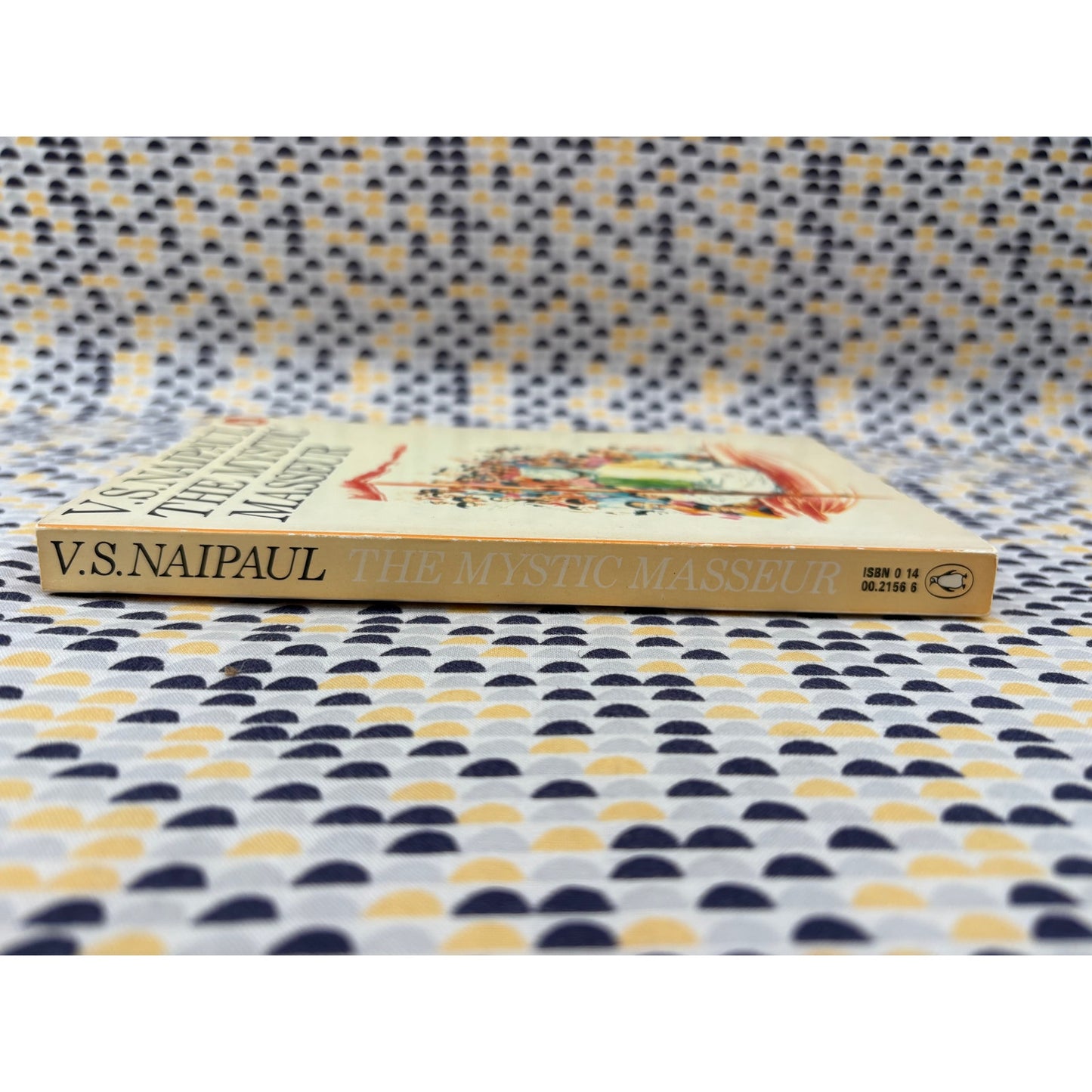 The Mystic Masseur - V. S. Naipaul - Penguin - Paperback