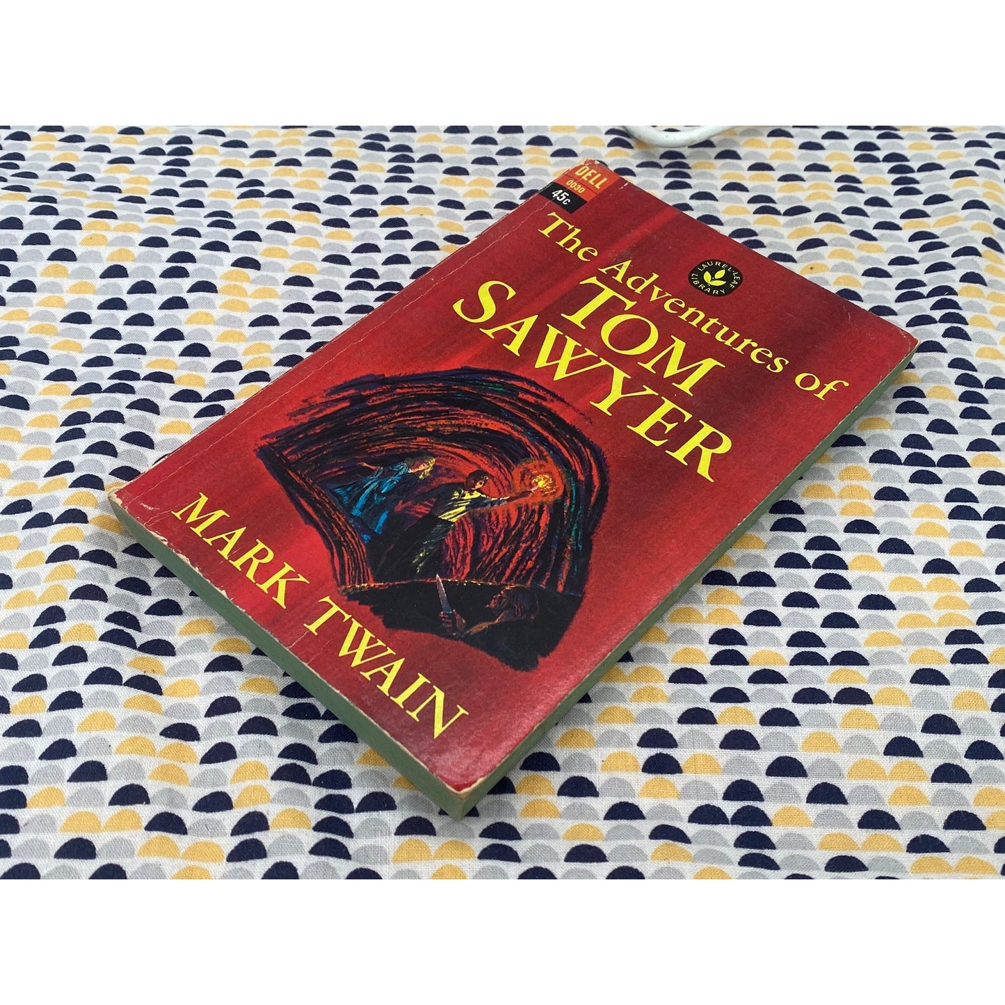 The Adventures of Tom Sawyer - Mark Twain - Vintage Paperback Book - Dell Ed