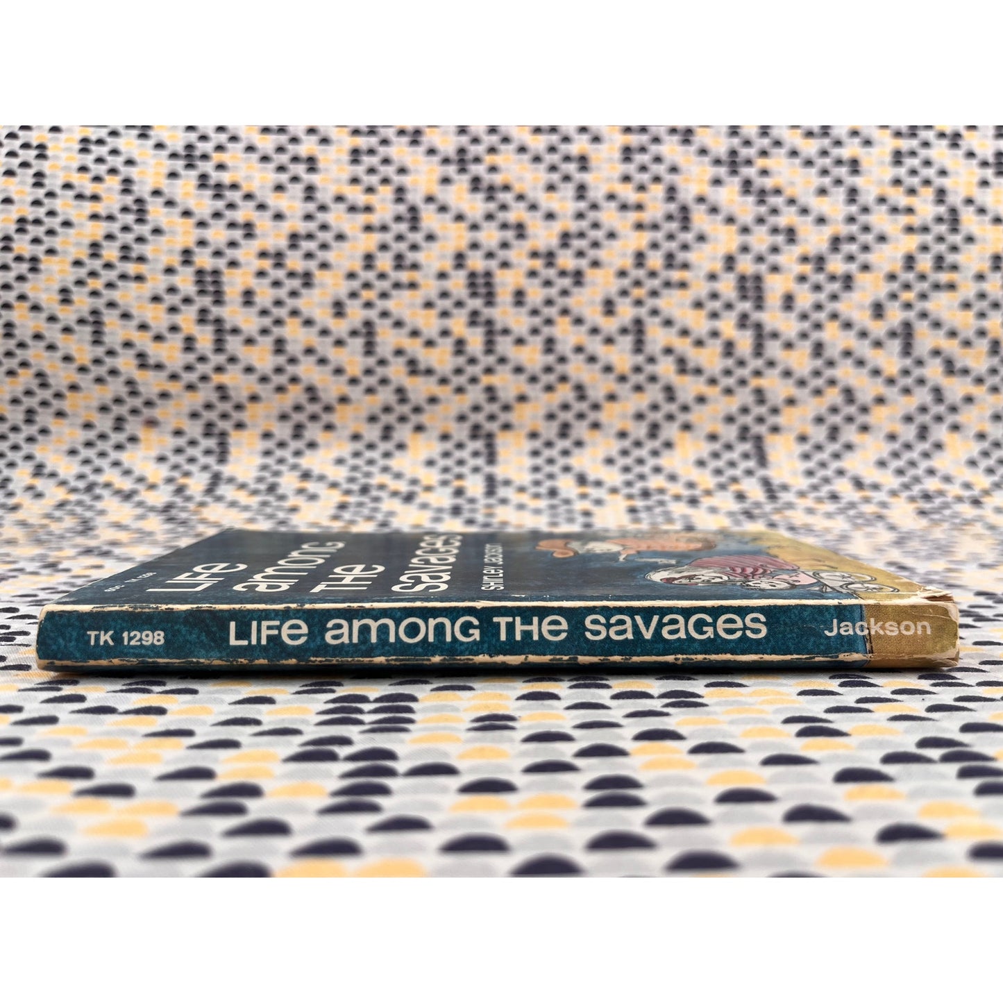 Life Among The Savages - Shirley Jackson - Scholastic Books - Paperback