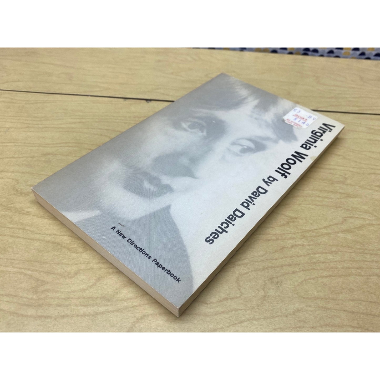 Virginia Woolf - by David Daiches - 1963 New Directions Edition