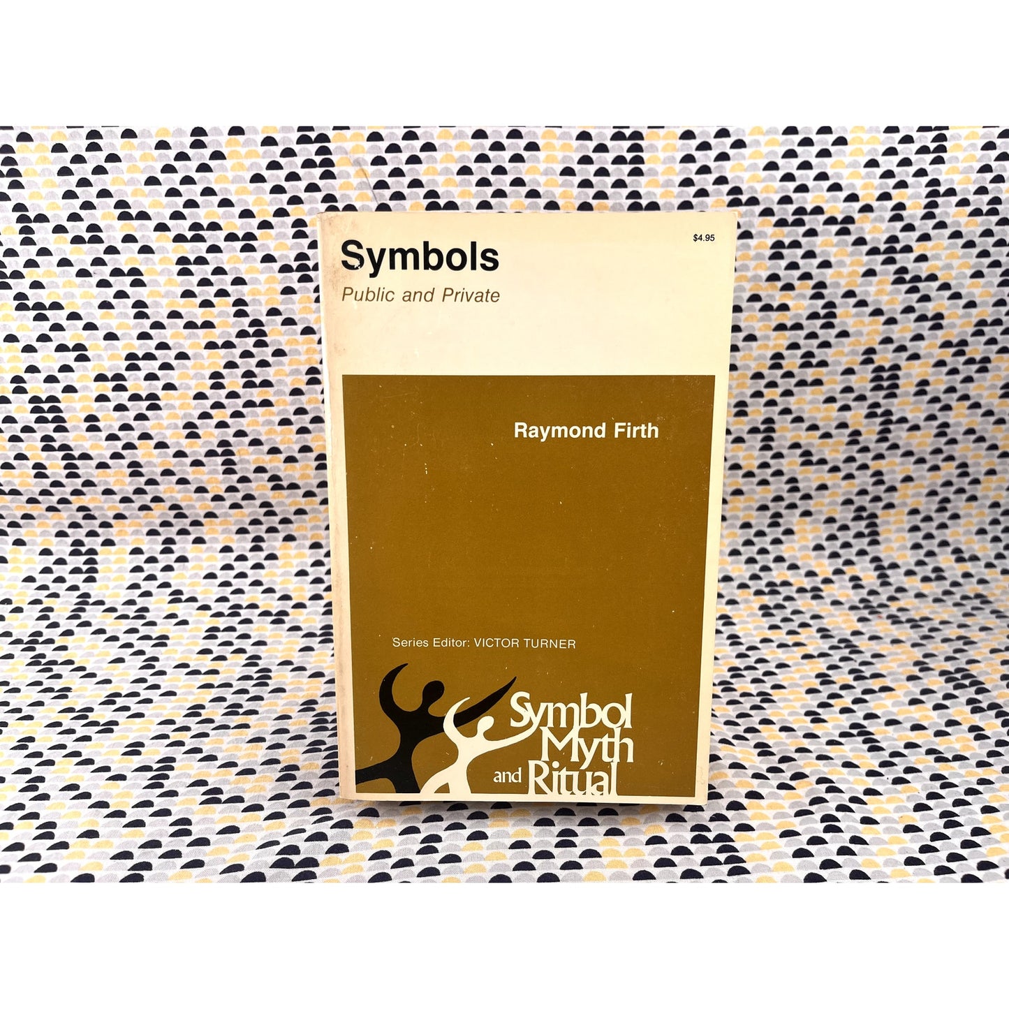 Symbols: Public and Private - Raymond Firth - Cornell Books - Paperback