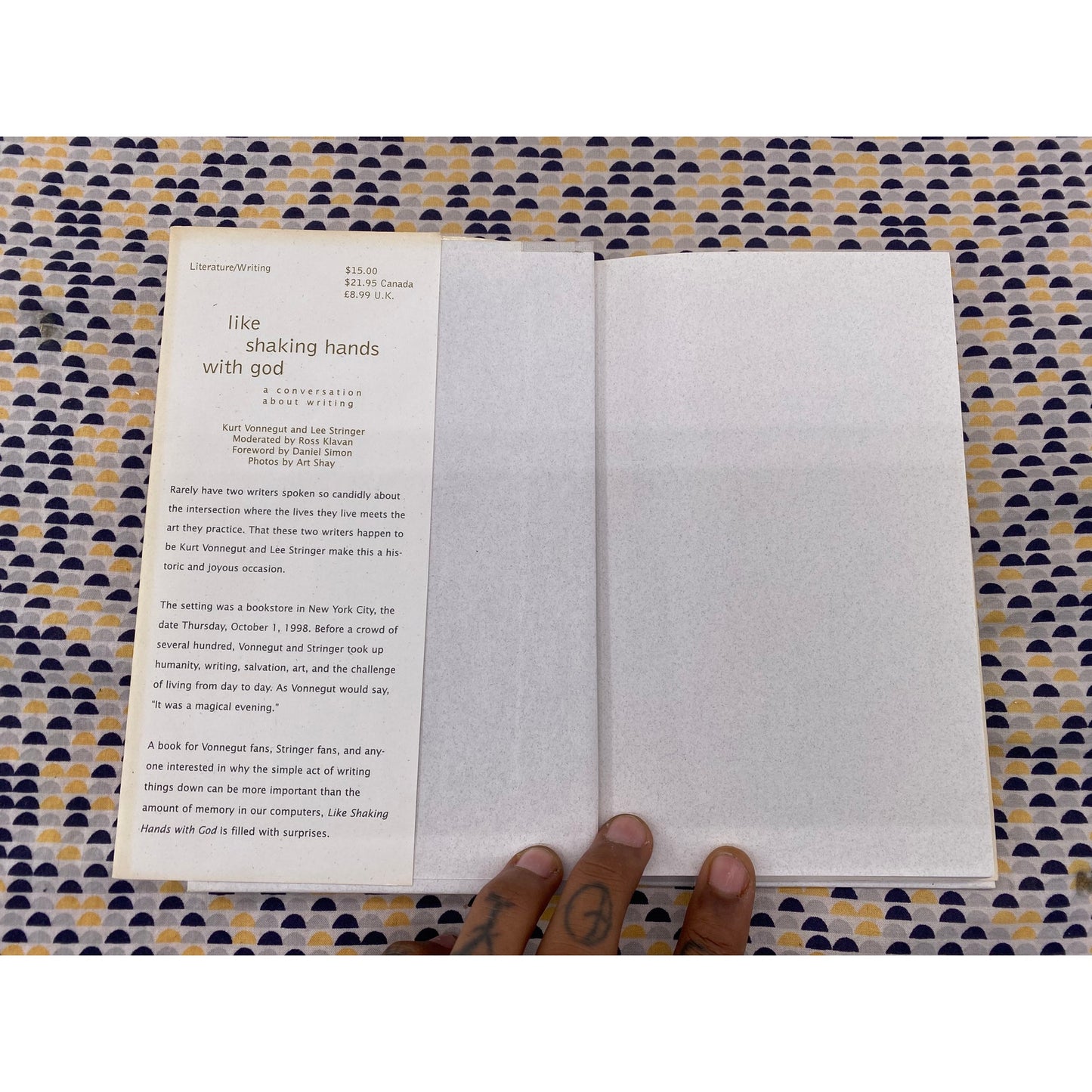 Like Shaking Hands With God - Kurt Vonnegut - Lee Stringer - Seven Stories Press - Hardcover