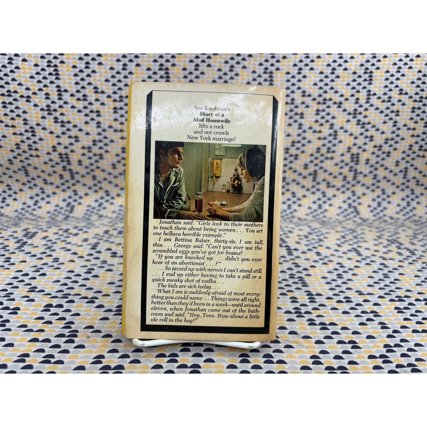 Diary of a Mad Housewife - Sue Kaufman - Vintage Paperback Book - movie tie in - Bantam Edition