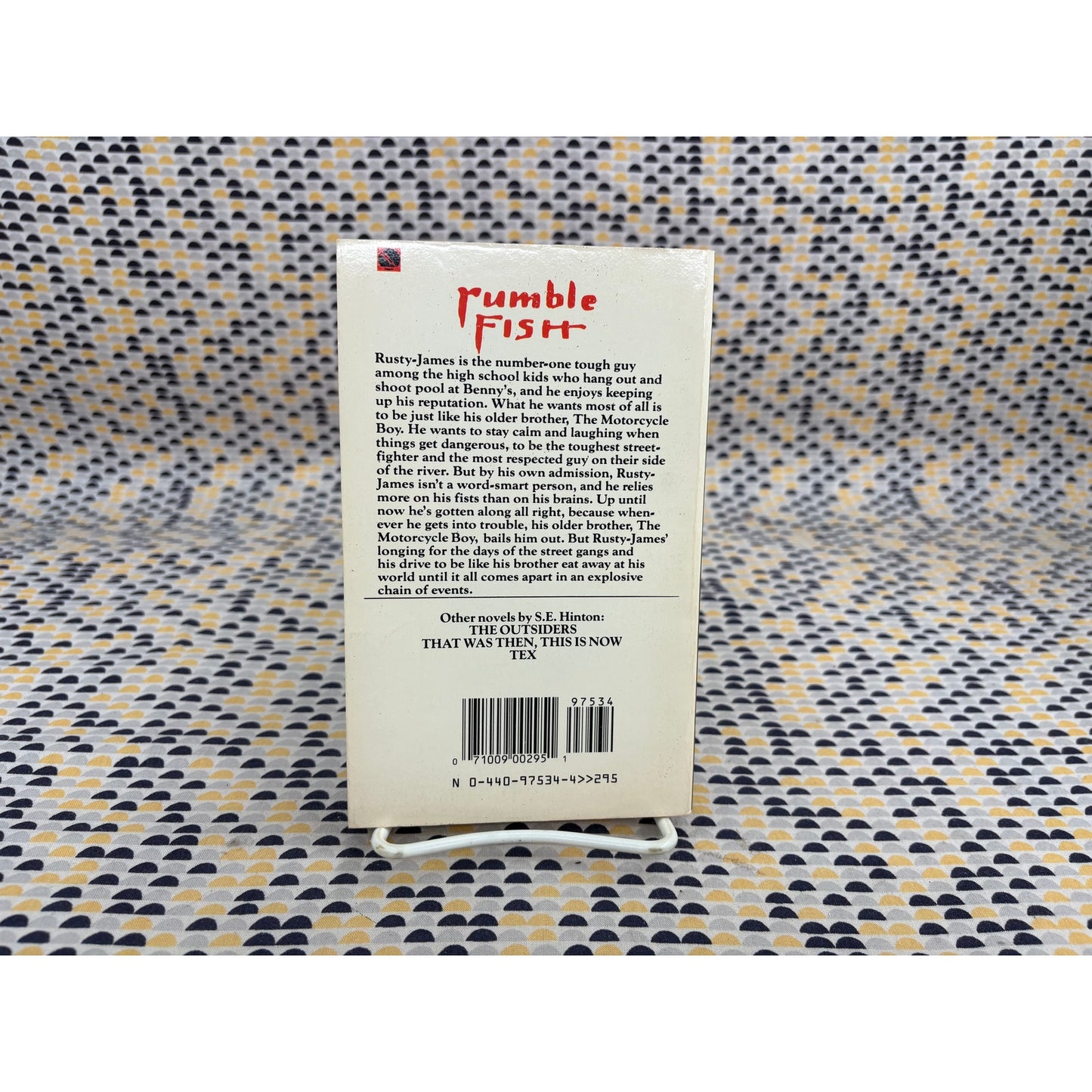 Rumble Fish - S.E. Hinton - Movie Tie-In Edition - Matt Dillon - Vintage Paperback Book - Dell Edition