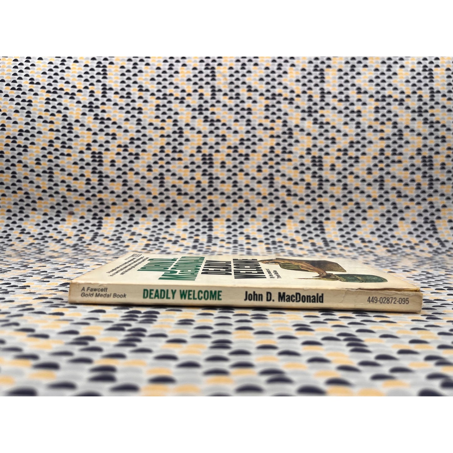 Deadly Welcome - John D. MacDonald - Fawcett Gold Medal - Paperback