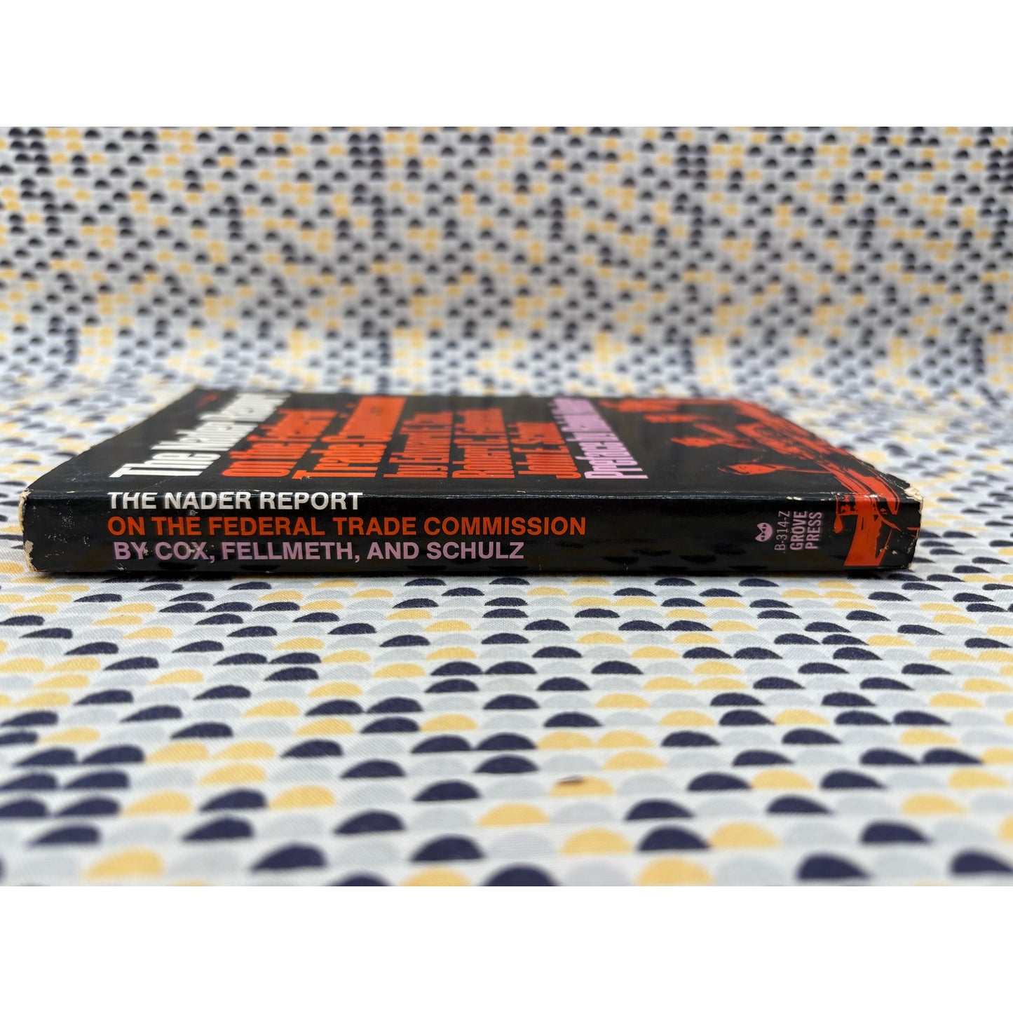 The Nader Report on the Federal Trade Commission  - Edward F. Cox - Grove - Paperback